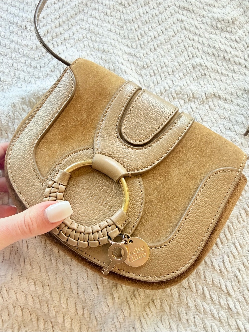 Chloe Beige/Tan Leather & Suede Crossbody with Gold Ring Detail - Picture 4 of 8